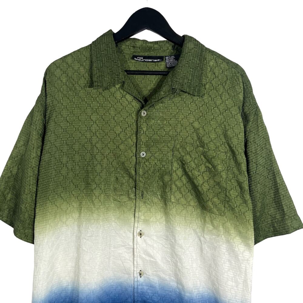 No Boundaries Short Sleeve Button Up - image 2